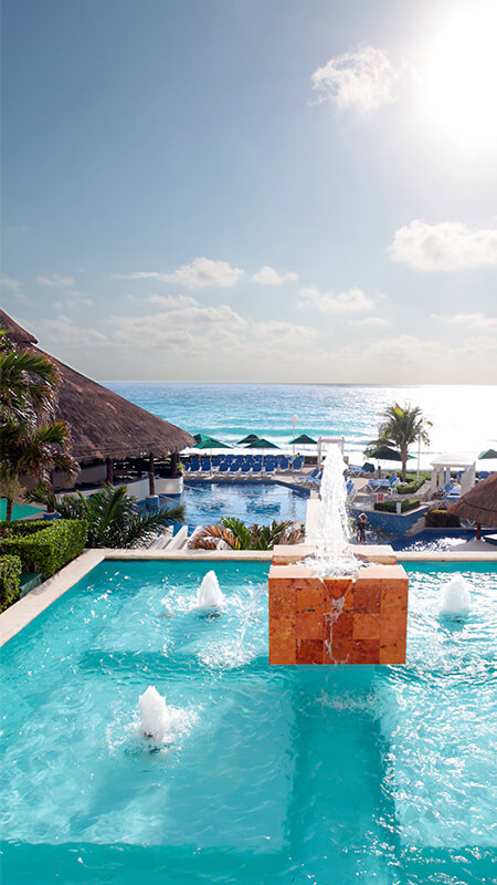 Royal Solaris Cancun - All inclusive beach resort in Cancun Mexico