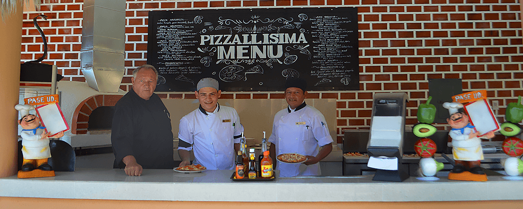 Pizzallisima Restaurant at Royal Solaris Los Cabos for your Vacations