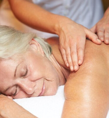 Tratamiento Especial para Adultos Mayores en el Spa de Royal Solaris Los Cabos