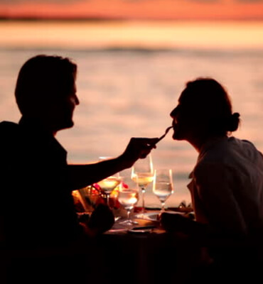 Cena Romántica en la Playa
