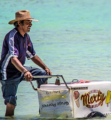 typical popsicle vendor in balandra