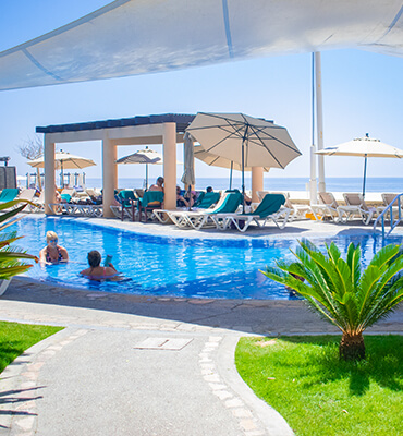 The adult pool at Royal Solaris Los Cabos
