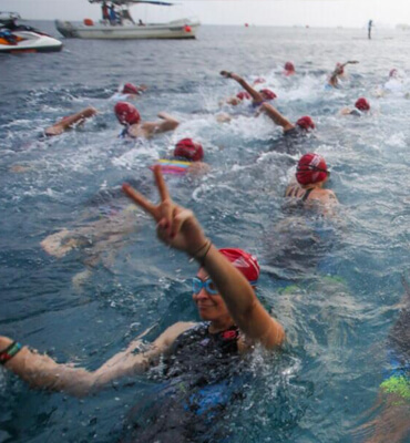 Natación en el Triatlon de Cancún 2019