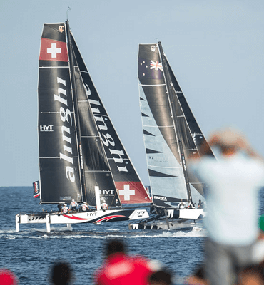 Extreme Sailing los barcos llegando a las costas en Los Cabos