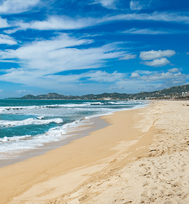 The front beach of the Hotel of the Solaris Family in Los Cabos